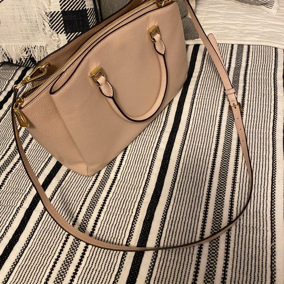 Pale Pink Michael Kors Purse - Picture 5 of 6